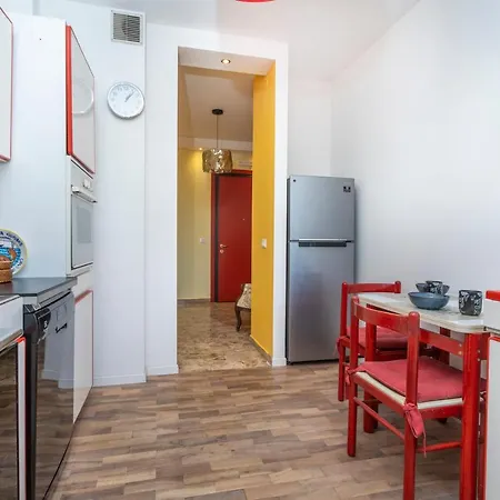 Lucilla - Con Wifi Nel Cuore Di